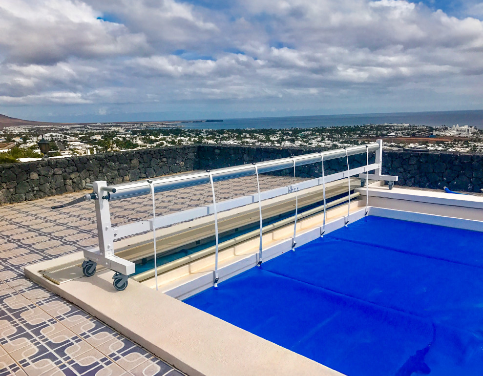 Enrolladores móviles para cobertores de piscinas