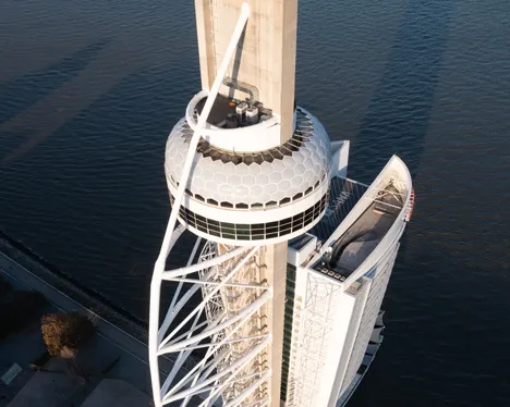 Torre Vasco Da Gama Mosaico Web